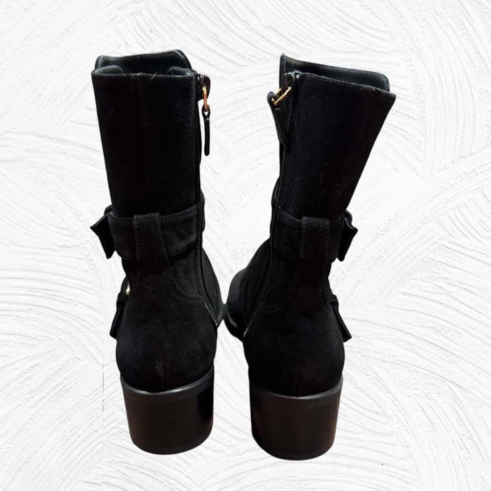 Stuart Weitzman Britain Black Buckle Suede Bootie Size 7.5 NWOB - Picture 5 of 7